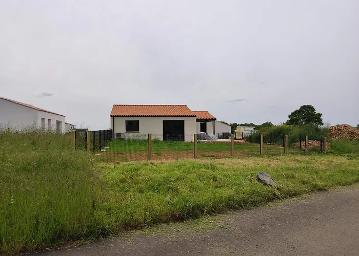 Maison Angles